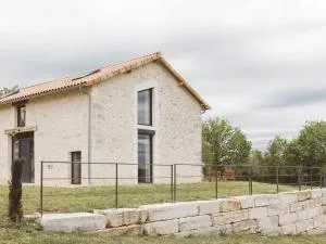 Maison climatisée avec terrasse et Wi-Fi, animaux admis, proche Périgord Vert - FR-1-616-391 - Négrondes