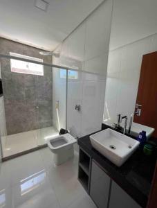 Casa alto padrão com piscina