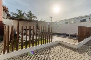 Apartamentos em Condomínio com Piscina - Porto Seg. - PTR