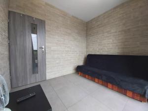1130 Wojciechowskiego 6A - Tanie Pokoje w Apartamencie - samodzielne zameldowanie