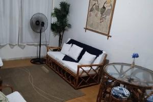 Ap Frente a Praia com Varandão