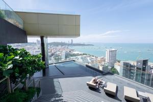 The Edge Central Pattaya - Luxury 1 BR Apartment - Seaview 17th floor #316