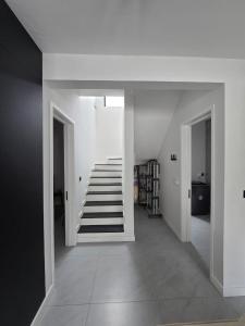 Private Accommodation Nino No 1