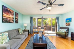 Your Maui Getaway-Walk to the Beach, Pool, Hot Tub LSV14