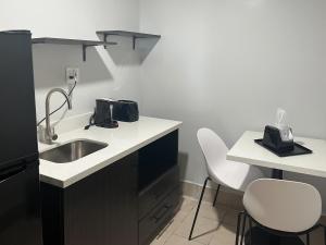 studio6 borger tx boom town