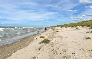 Appartements Cozy Apartment In Bray-Dunes With Wifi : photos des chambres