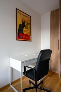 Koźmiana Apartment - Workspace, Bus&Park nearby - by Rentujemy