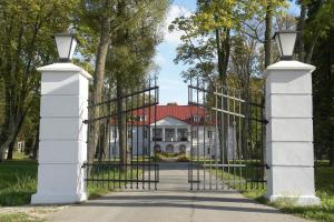 3 hvězdičkový hotel Bistrampolis Manor Kučiai Litva