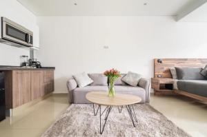 S2306- 1BR 1 BTH Deluxe