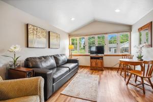 Old Fashioned by Simple Life Rentals