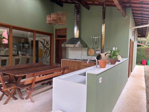 Casa em Itamambuca - conforto e luxo a beira mar