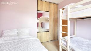 Maisons de vacances Gites Rozanna avec acces detente SPA JACUZZI : photos des chambres