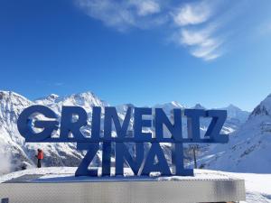 Anniviers : studio avec mezzanine