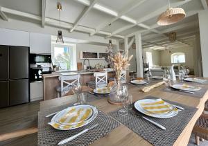 Maisons de vacances Le 70 Sainte Marine : photos des chambres