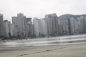 Apartamento a 80 m da praia