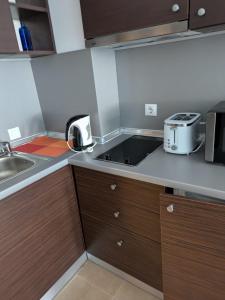 Mountain Paradise 2 - Quiet Cosy Studio - Balcony, Wifi