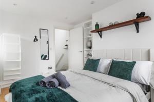 Portnall Retreat - Beautiful & Bright - Close to Central LDN