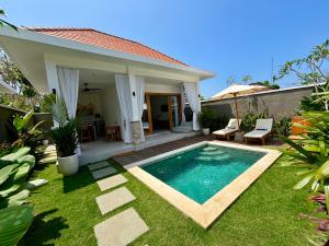 Omaira Villa Tiga