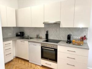 Modernes Apartment in Karlsplatz Nähe 15