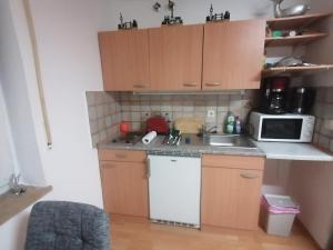 10 min nach Augsburg - Apartment mit Extra-Eingang