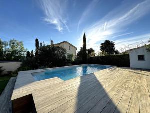 Appartements Le petit Paradis - vue mer - Piscine : Appartement 2 Chambres