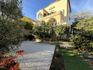 Appartements Le petit Paradis - vue mer - Piscine : photos des chambres