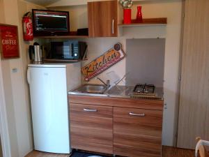 Two-Bedroom Mobile Home room in CosyStudio Site du Futuroscope