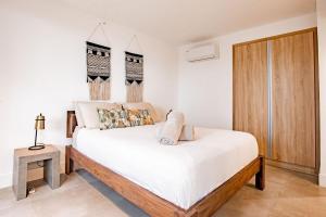 Stunning & Colorful 2BR Condo C22 at Playa Venao