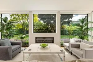 61 Adamson by Sothebys Luxury Rental Homes - 卡德罗纳