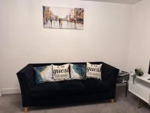 3 Bedroom Spacious Bella Range Homes - Upminster