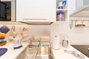 Lovely and Quiet Apartment for Two 10 min Walk from St Mark s Square- VHA Collection