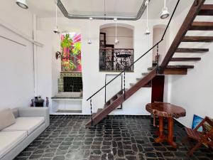 Artist s House in the heart of San Telmo