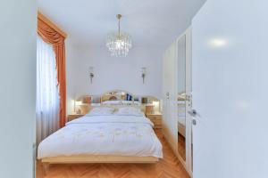 Family-friendly apartments with swimming pool Zadar - 23646