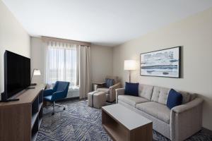 One-Bedroom King Suite room in Candlewood Suites McPherson By IHG
