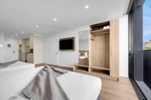 Rambla at Story House