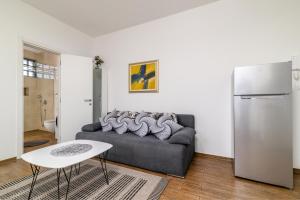 Family-friendly apartments with swimming pool Pula - 23595