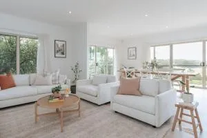 Morning Sun Vineyard - Flinders