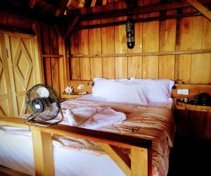 Six Degrees Off-Grid
