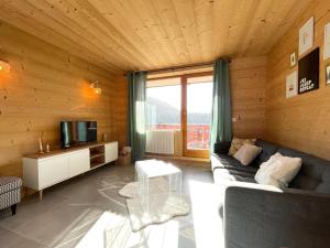 Appartement moderne proche pistes, 6 pers, balcon sud, animaux admis, parking, wifi - FR-1-505-214