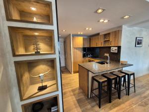 Bel appartement moderne, 8 pers, près pistes, balcon sud - FR-1-811-24