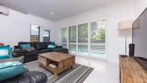 Canopy House - Palm Cove