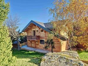 Chalet haut de gamme 12 pers à 50m des pistes avec parking - FR-1-416-224