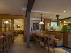 皇冠宾馆 - 布鲁赫萨尔