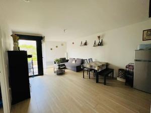 Appartements Appartement spacieux avec terrasse : photos des chambres