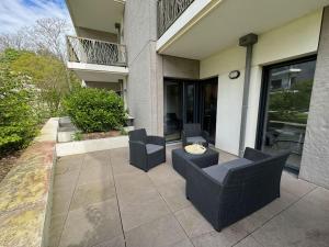 Appartements Appartement spacieux avec terrasse : photos des chambres