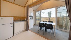 Hwaseong Refreshing Glamping&Caravan