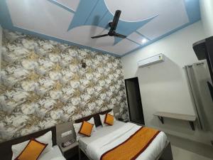 Hotel Hanuman Palace-450 meter Khatu Shayam Ji Temple