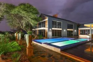 Naka Lodge - Mahalapye