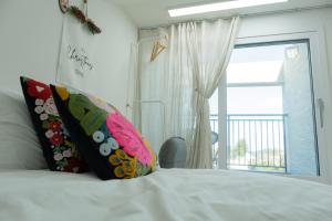 The Stay Christmas Yusuam