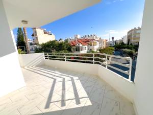 Samos City Center, 2BR Sleeps 4